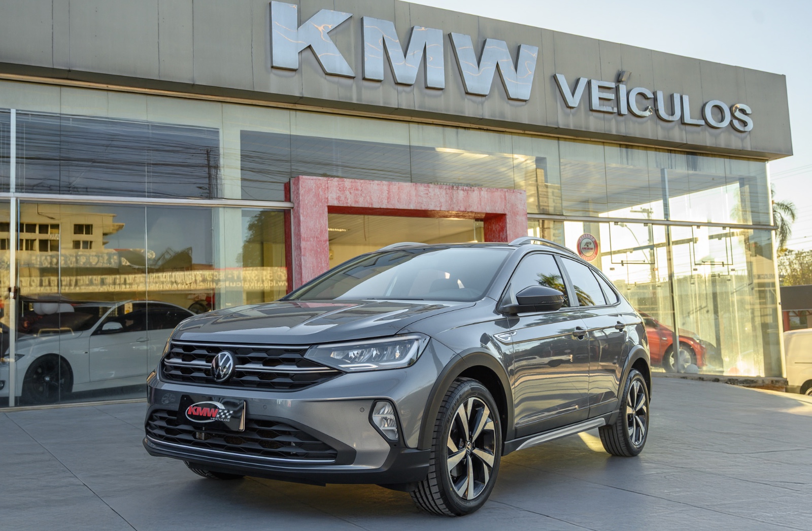 NIVUS HIGHLINE 1.0 200 TSI AUT. imagem
