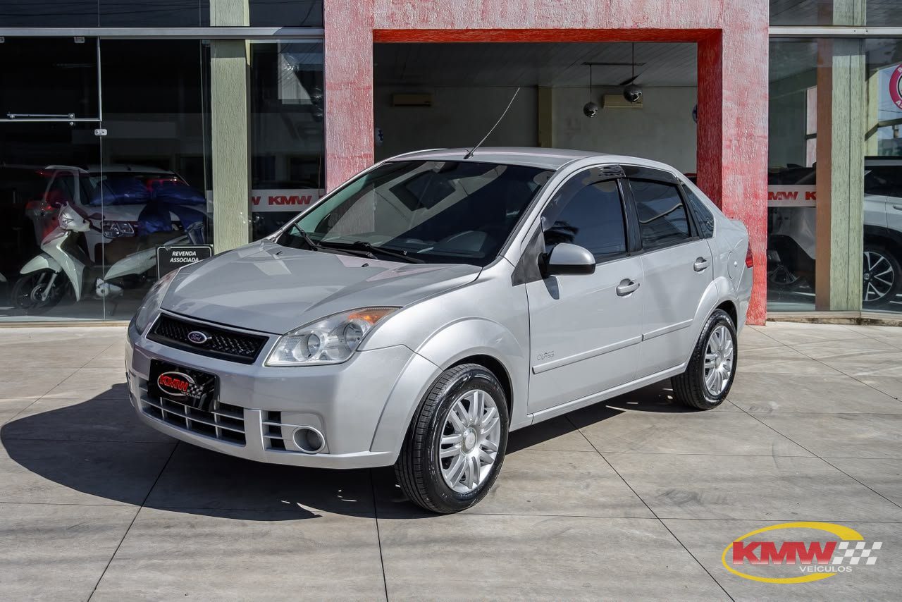 Ford Fiesta Sedan